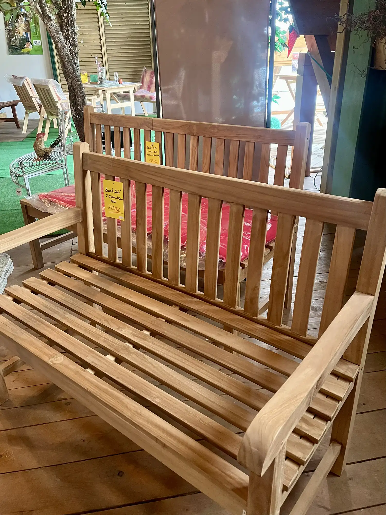 Teak-Gartenmöbel, Teak 2-Sitzerbank bei Holz Steinsdorfer in Saulgrub nahe Murnau